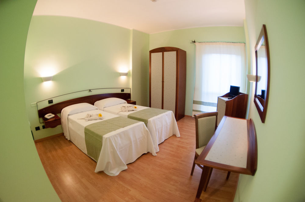 מלון Sardinia Island Eucalipti Terme מראה חיצוני תמונה